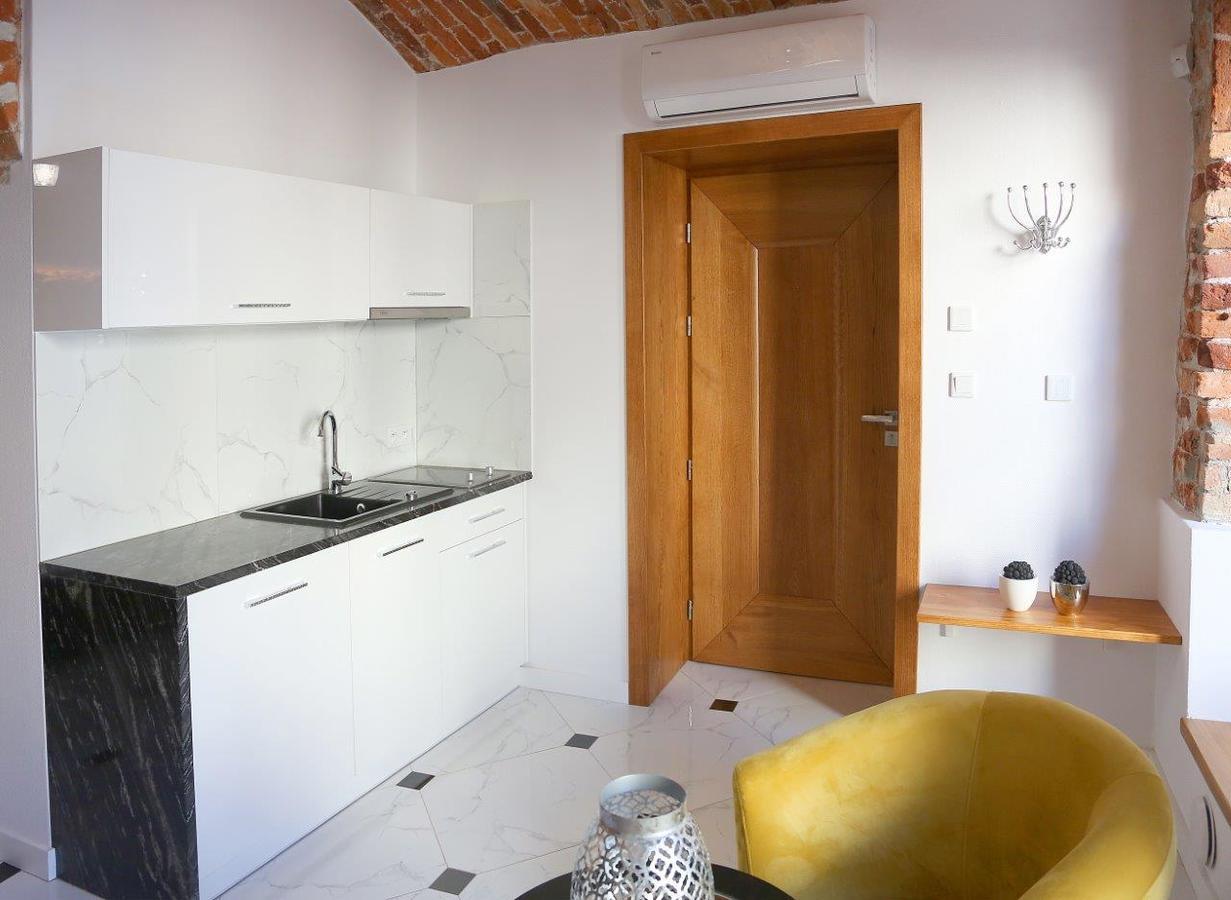 Zakatna Apartment *